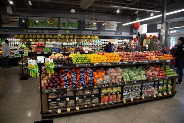 Lucky Bayview by null