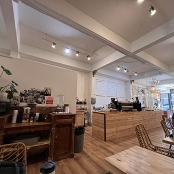 Filament Coffee + Tea - Coffee & Tea Near Me - Mebane, North Carolina