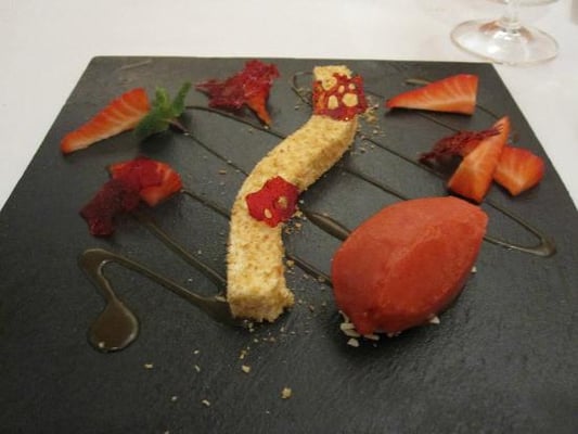 Alcron Restaurant by null