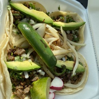 Taqueria El Tapatillo - Street tacos Carne Asada - Mexican Near Me - Ephrata, Washington