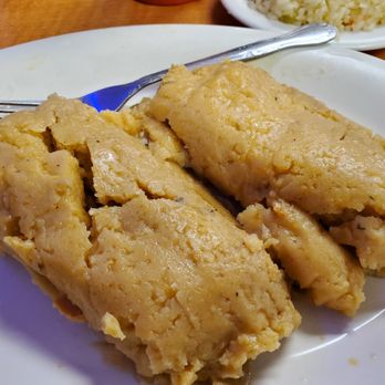 Betty's Bakery - Salvadorian Chicken Tamales - Bakeries Near Me - Pasadena, Texas