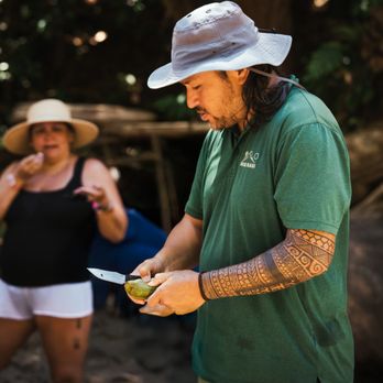 Hike Maui - Expert guides share edible treasures from the trail. - Tours Near Me - Kahului, Hawaii