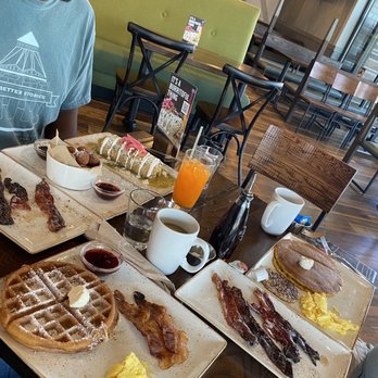 First Watch - Carnitas burrito, donut holes, million dollar bacon, waffle, pumpkin pancake - Breakfast & Brunch Near Me - Georgetown, Texas