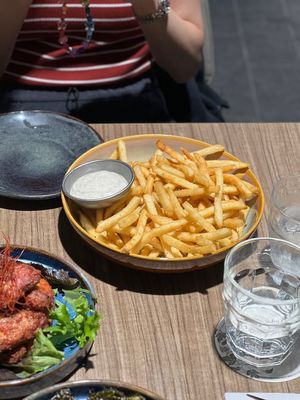 Hopscotch (Gillman Barracks) by null