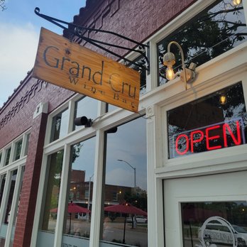 Grand Cru Wine Bar - Wine Bars Near Me - Fort Worth, Texas Grand Cru Wine Bar - Wine Bars Near Me - Fort Worth, Texas