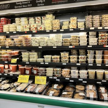 Bagliani's Market - Meat Shops Near Me - Hammonton, New Jersey