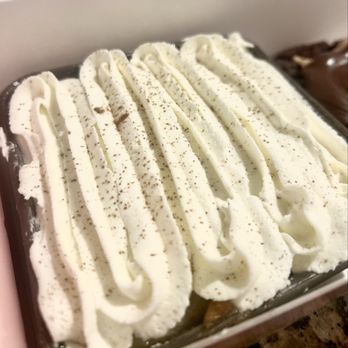 Crumbl - Cypress - Tres leches - Bakeries Near Me - Cypress, Texas