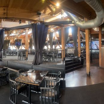 Laughing Monk Brewing - A panoramic view of the inside - Gastropubs Near Me - Sunnyvale, California Laughing Monk Brewing - A panoramic view of the inside - Gastropubs Near Me - Sunnyvale, California