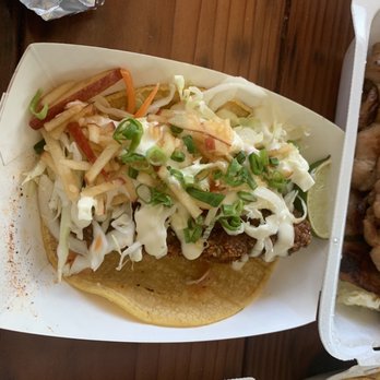 Flyin' Ahi - Ahi taco - Food Trucks Near Me - Mililani, Hawaii
