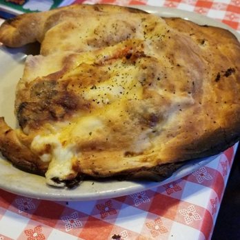Gianni's Pizza - Italian Near Me - Monterey, California