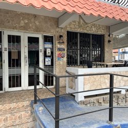 Terramar Restaurant - Front entrance