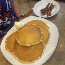 Perkins Restaurant & Bakery - Pancakes & bacon