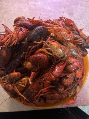 Pops Crawfish by null