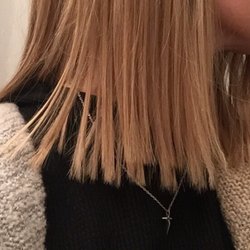 Red Union Salon - This is the side that is horrible. My hair looks way thinner than before.
