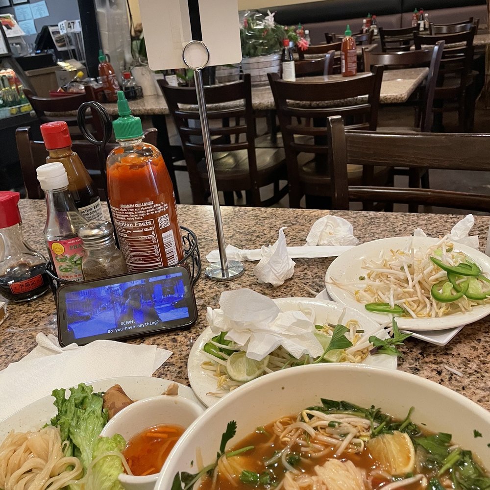 Pho Binh Westheimer - P11. Chicken Noodle Soup - Vietnamese Near Me - Houston, Texas Pho Binh Westheimer - P11. Chicken Noodle Soup - Vietnamese Near Me - Houston, Texas