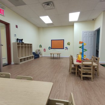 Up N Top Preschool - Child Care & Day Care Near Me - Whitestone, New York Up N Top Preschool - Child Care & Day Care Near Me - Whitestone, New York
