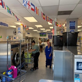 Laundry Lands - Bring your laundry and enjoy the match. Laundry Lands is the perfect place to stay comfortable, connected, and entertained. - Laundromat Near Me - Fullerton, California Laundry Lands - Bring your laundry and enjoy the match. Laundry Lands is the perfect place to stay comfortable, connected, and entertained. - Laundromat Near Me - Fullerton, California