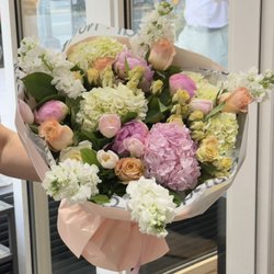 Novapetal - Peony hydrangea bouquet large