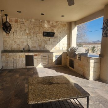 D & R Demolition Landscape And Maintenance - OUTDOOR KITCHEN - Landscaping Near Me D & R Demolition Landscape And Maintenance - OUTDOOR KITCHEN - Landscaping Near Me
