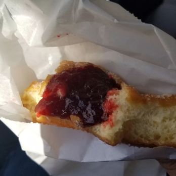 Stanley's Bakery - Bakeries Near Me - East Islip, New York