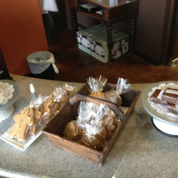 Lola's Bistro - New American Near Me - Brownsville, Texas