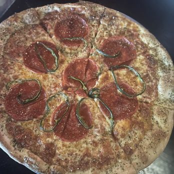 Dante’s Tavern - 14" Diavalo Pie - Bars Near Me - Chicago, Illinois