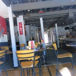 Halftime Sports Bar