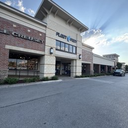 Exterior outside entrance of Fleet Feet - Brentwood, Tennessee Exterior outside entrance of Fleet Feet - Brentwood, Tennessee