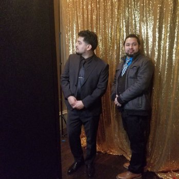 Journey Junkies - Photo Booth Rentals Near Me - Dallas, Texas