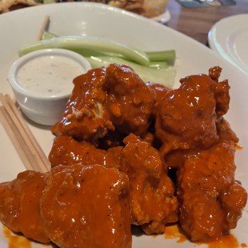 Yard House - Boneless Buffalo wings - New American Near Me - Lynnfield, Massachusetts Yard House - Boneless Buffalo wings - New American Near Me - Lynnfield, Massachusetts