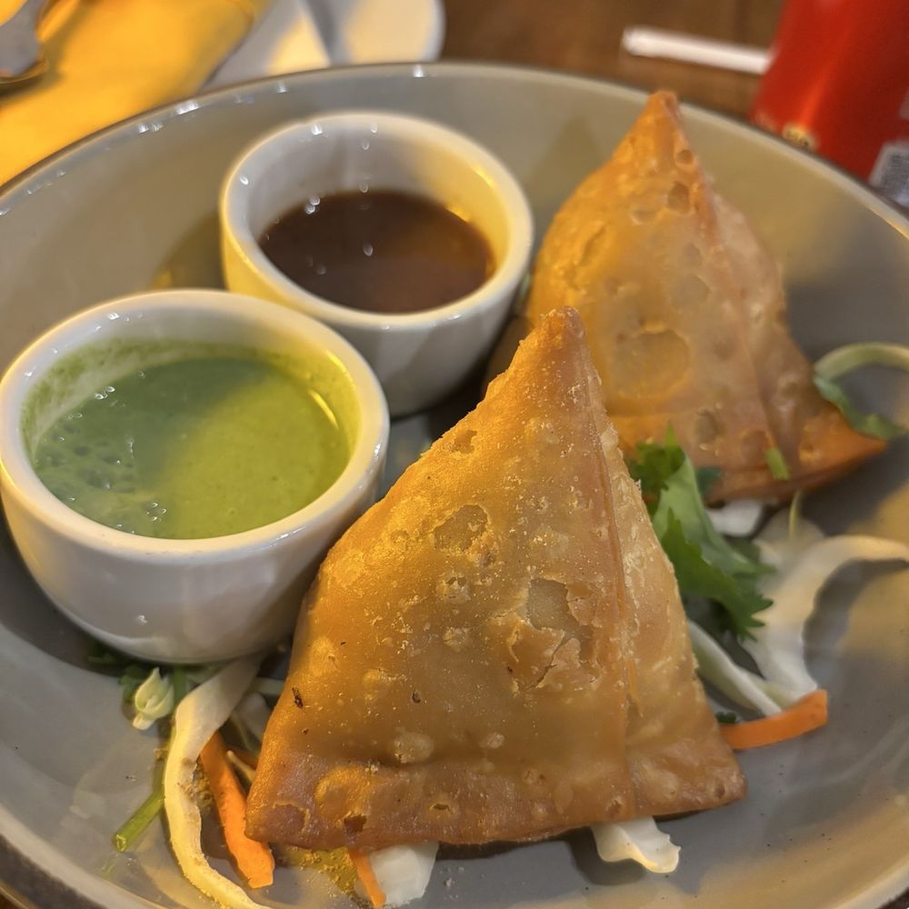 Gol Bowl - Samosa - Indian Near Me - Maplewood, Missouri Gol Bowl - Samosa - Indian Near Me - Maplewood, Missouri