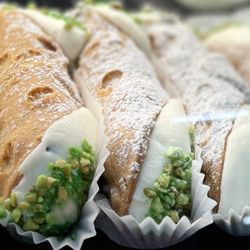 Angelo Caputo's Fresh Markets - Canolli