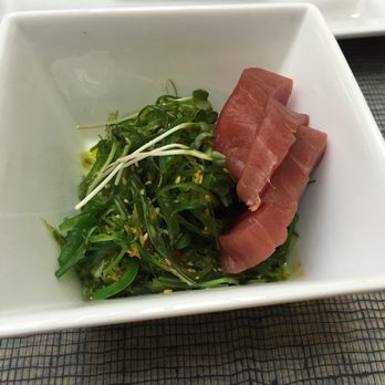 Shoyu - Seaweed Salad with Ahi Tuna! Light enough for travel, packed with protein for energy! Yum! - Japanese Near Me - Saint Paul, Minnesota