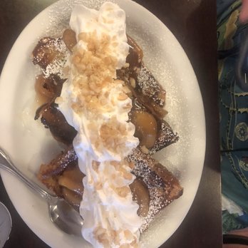 Eggs 'n Things - Waikiki Beach Eggspress - Apple French toast - Breakfast & Brunch Near Me - Honolulu, Hawaii Eggs 'n Things - Waikiki Beach Eggspress - Apple French toast - Breakfast & Brunch Near Me - Honolulu, Hawaii