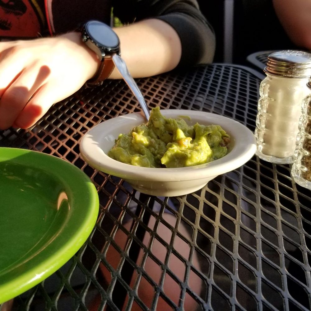 Todo Mexico - The very small guacamole on the appetizer menu. $3.95 its about 3/4 spoonfuls. - Mexican Near Me - Snohomish, Washington Todo Mexico - The very small guacamole on the appetizer menu. $3.95 its about 3/4 spoonfuls. - Mexican Near Me - Snohomish, Washington