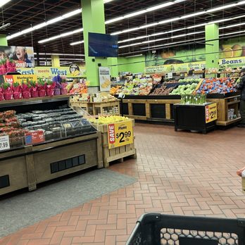 Fairway Market - Product section - Grocery Near Me - New York, New York