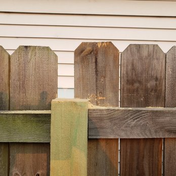 White Tail Fencing - Uneven gaps between planks - Fences & Gates Near Me - Troy, Michigan White Tail Fencing - Uneven gaps between planks - Fences & Gates Near Me - Troy, Michigan