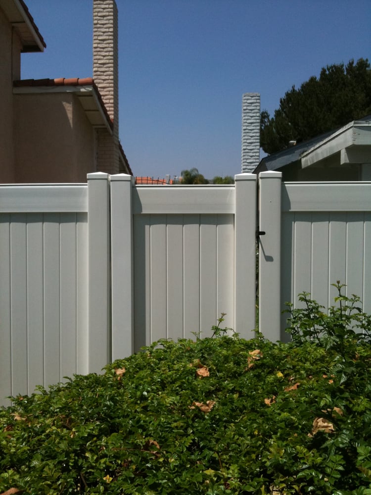 LONG BEACH FENCE COMPANY Updated June 2024 5210 Atlantic Ave, Long Beach, California