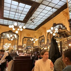 Beautiful interior 2/1/24