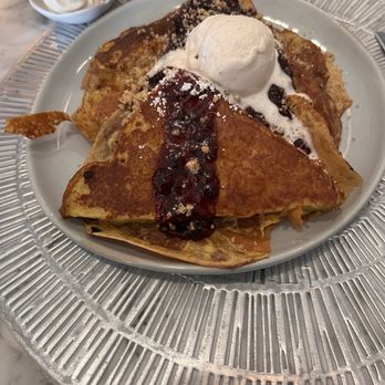 L'Artisane Creative Bakery - French Toast - Bakeries Near Me - Coral Gables, Florida