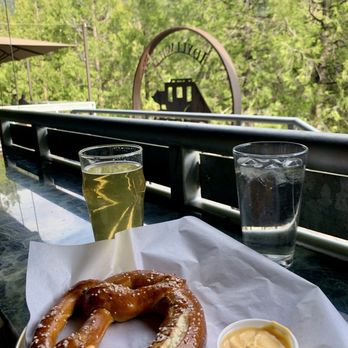 Idyllwild Brewpub - Brewpubs Near Me - Idyllwild, California