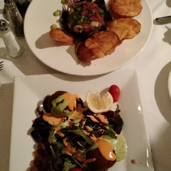 Papillon - Crab cakes and tuna appetizers - French Near Me - Fremont, California Papillon - Crab cakes and tuna appetizers - French Near Me - Fremont, California
