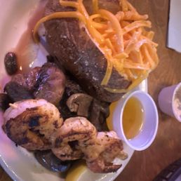Sirloin with shrimp added and mushrooms Sirloin with shrimp added and mushrooms