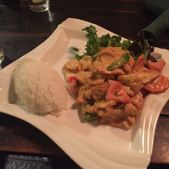 Thai Basil Denver - Curry tofu & peanut sauce - Thai Near Me - Denver, Colorado Thai Basil Denver - Curry tofu & peanut sauce - Thai Near Me - Denver, Colorado