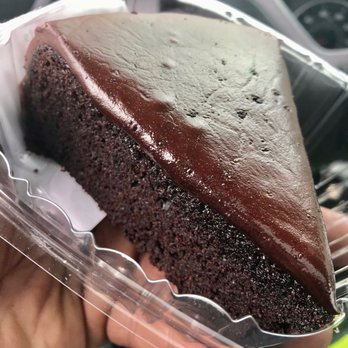 Everlasting Life Vegan Restaurant - Chocolate cake - Vegan Near Me - Washington, DC, District of Columbia