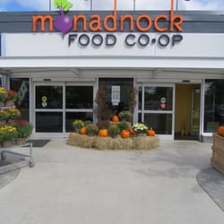 Monadnock Food - Fall at the Monadnock Food Co-op