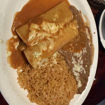 El Mariachi Mexican Restaurant - 27. Enchilada Dinner Chicken or Beef - Mexican Near Me - Auburn, Alabama El Mariachi Mexican Restaurant - 27. Enchilada Dinner Chicken or Beef - Mexican Near Me - Auburn, Alabama