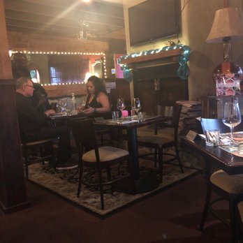Barrel 33 - Indoor dining area. - Wine Bars Near Me - Ventura, California