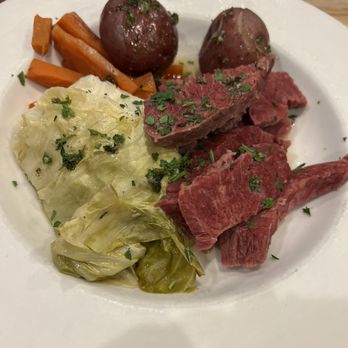Wolf Creek Restaurant & Brewing Co. - St Patrick's Day Special - Corn Beef Brisket...SO delicious!!! - American Near Me - Valencia, California