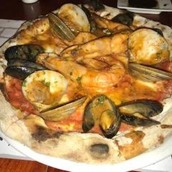 Trattoria del Centro - Seafood pizza - Italian Near Me - Playa del Carmen, ROO